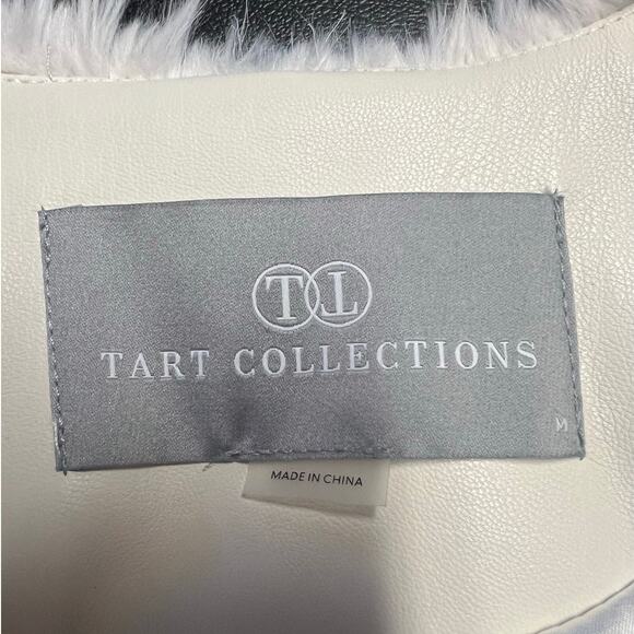 Tart Collections Kyla White Faux Fur Open Front Vest Size M - Picture 5 of 9